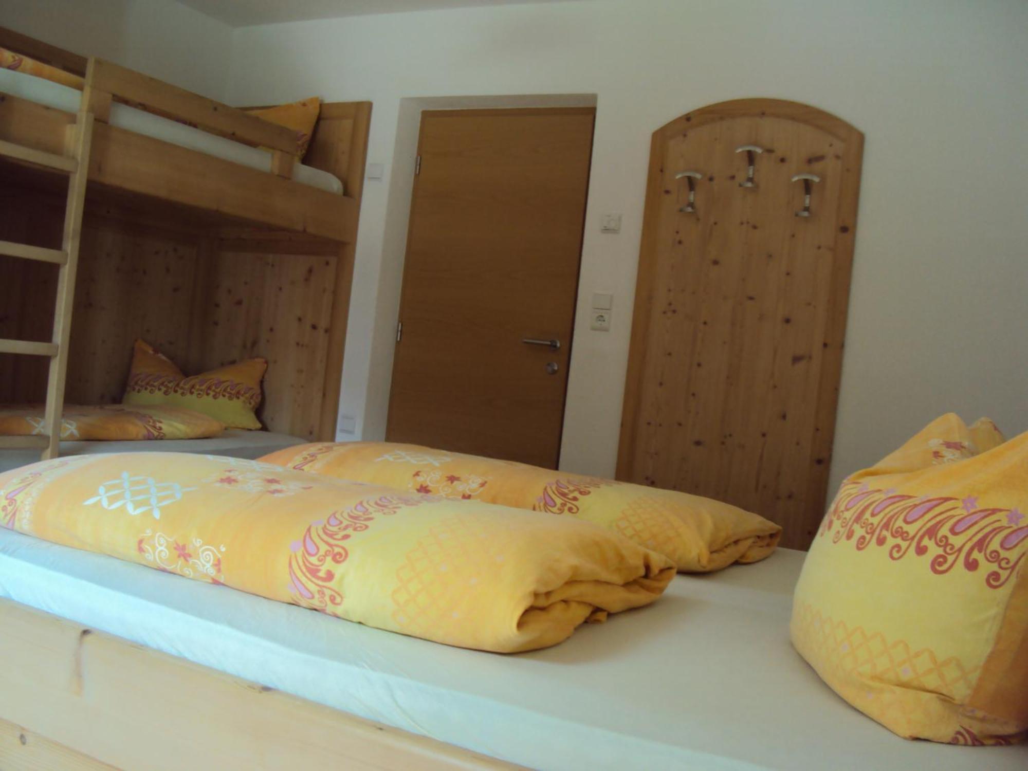 Hotel Haus Fliri Graun im Vinschgau Zimmer foto