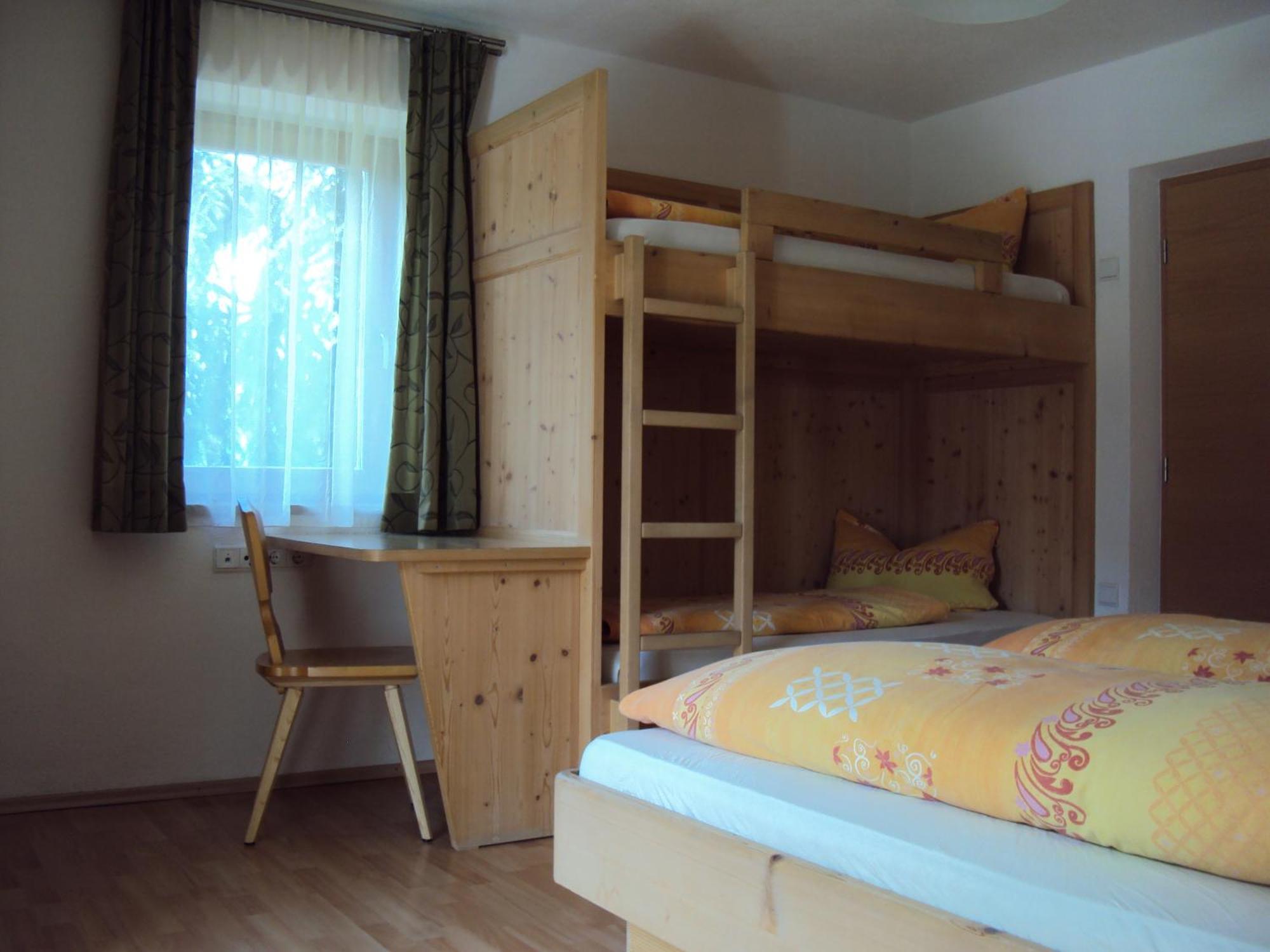 Hotel Haus Fliri Graun im Vinschgau Zimmer foto